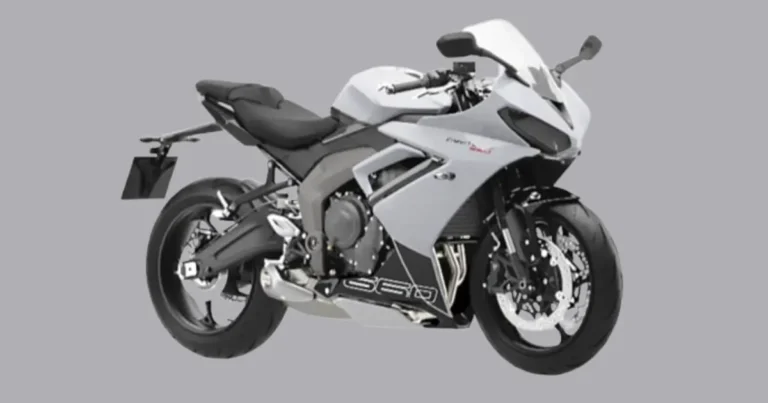 Triumph Daytona 660