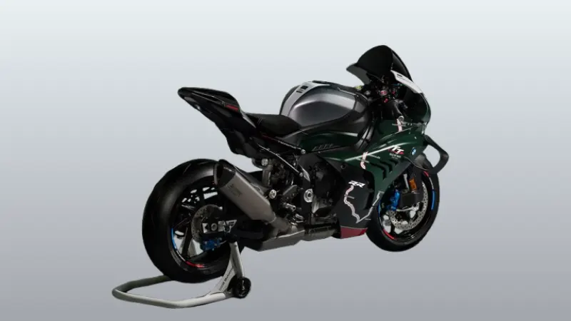 BMW M 1000 RR Isle of Man TT Edition